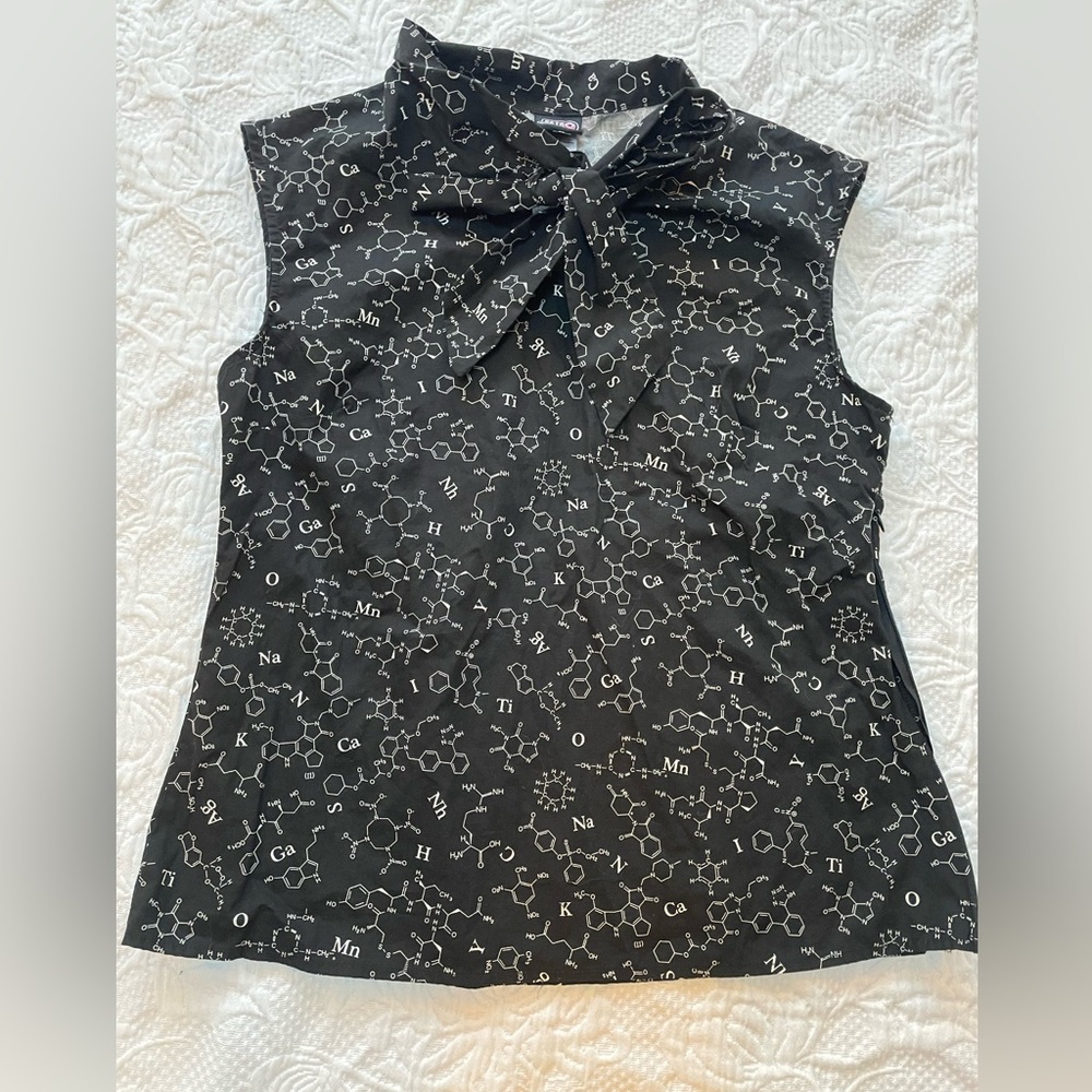 Retrolicious Black Chemical Print Bow Tie Sleeveless Blouse